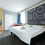 Ibis Stare Hotel 2*