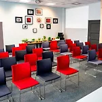 Ibis Stare Hotel 2*