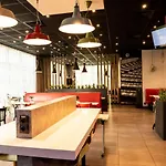 Ibis Stare Hotel 2*