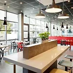 Ibis Stare Hotel 2*
