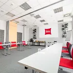 Ibis Stare Otel 2*