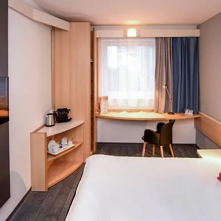 Hotel Ibis Stare